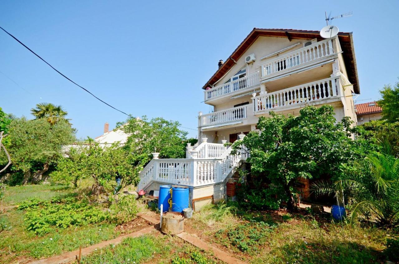 Apartment Branislava Rogoznica  Exterior photo